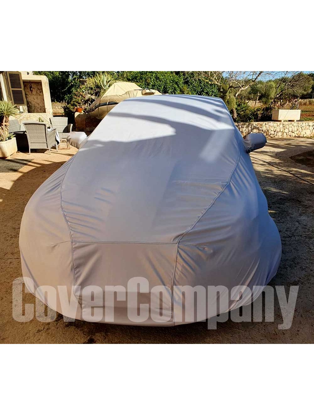 Jaguar Custom Outdoor Car Cover. Waterproof car cover for Jaguar